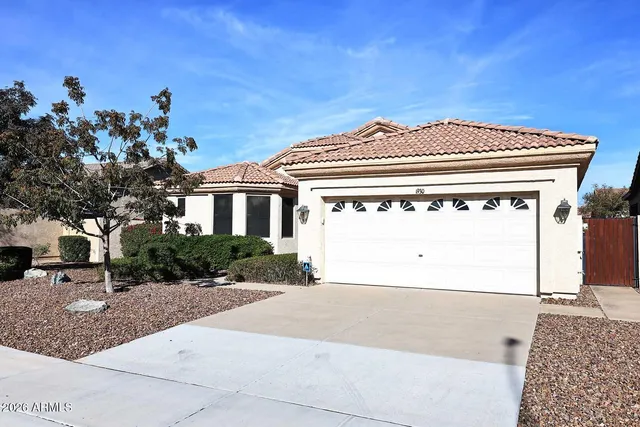 $560,000 | 1930 West Armstrong Way, Chandler, AZ 85286