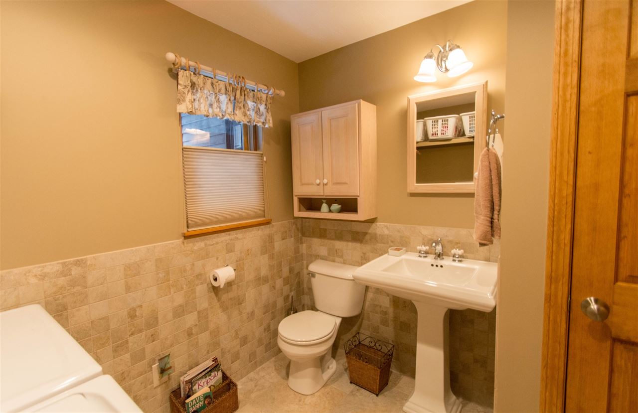 59 Harantis Lake Road Chester, NH 03036 - Photo 22 of 40