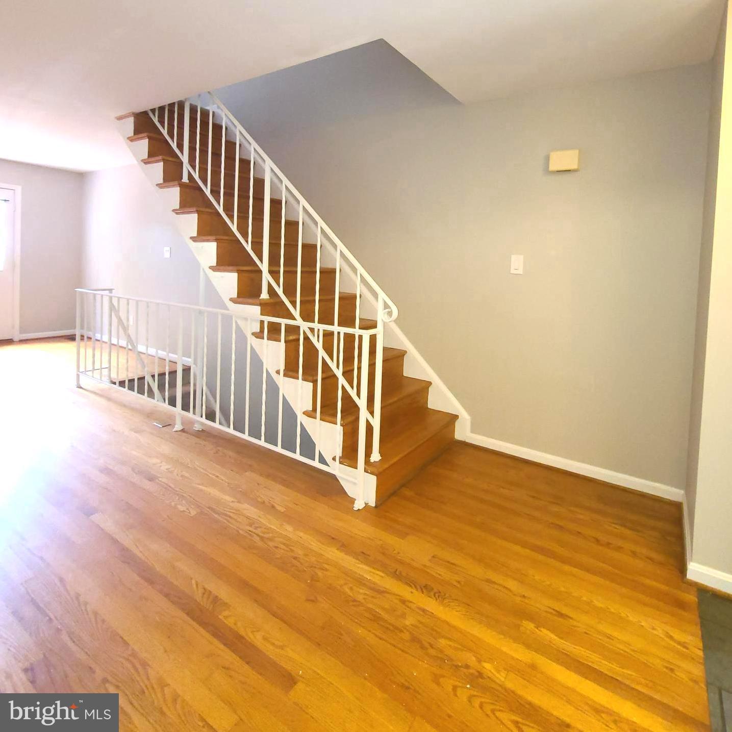2037 South Glebe Road Arlington, VA 22206 - Photo 7 of 30