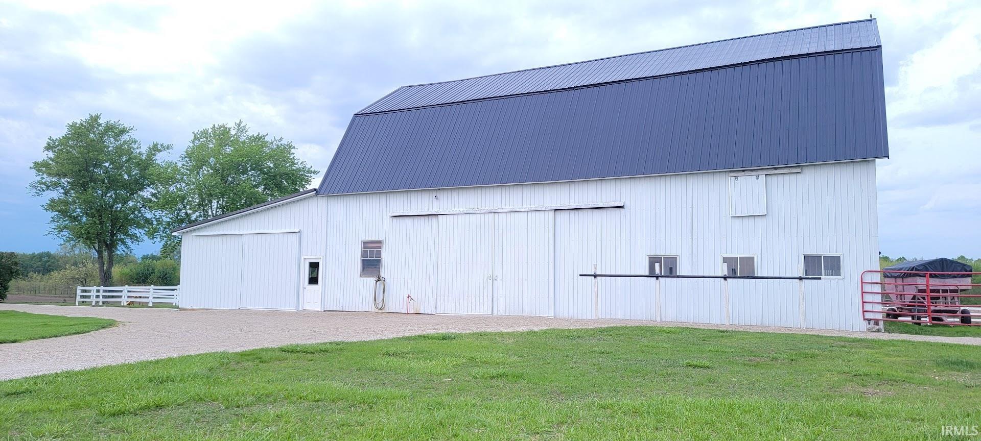 4033 North Salem Road Decatur, IN 46733 - Photo 14 of 19 Gallery Image 14