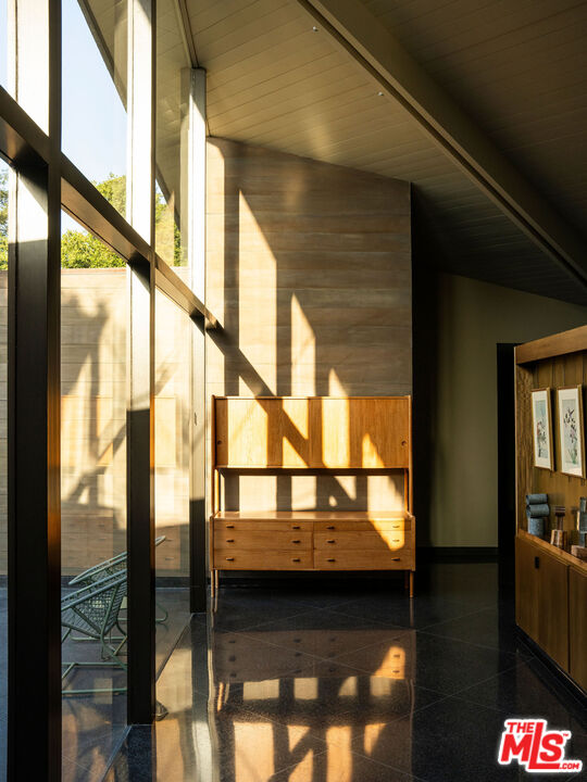 650 San Ysidro Road Santa Barbara, CA 93108 - Photo 15 of 55