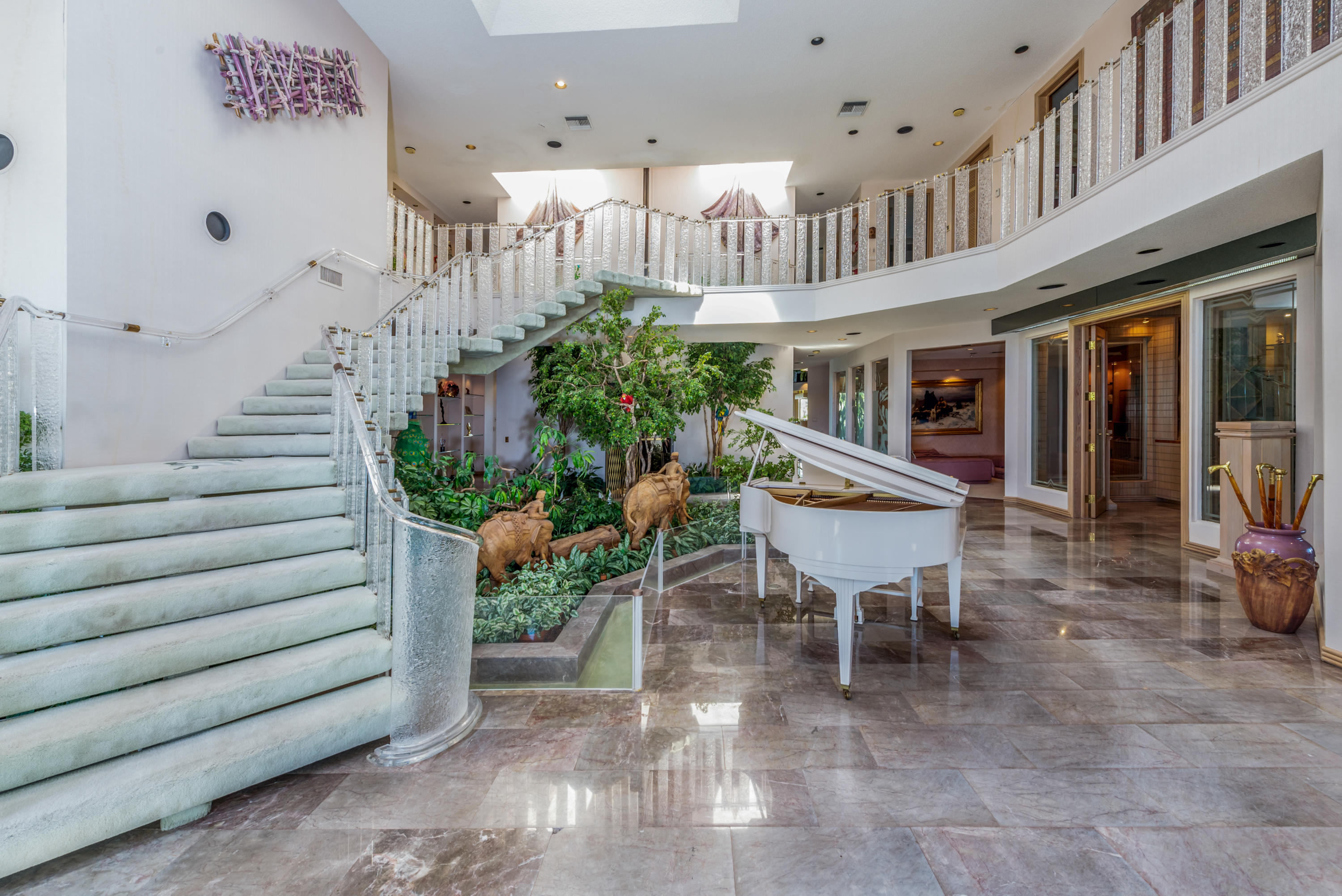 361 East Alexander Palm Road Boca Raton, FL 33432 - Photo 5 of 42 003_Welcome Inside