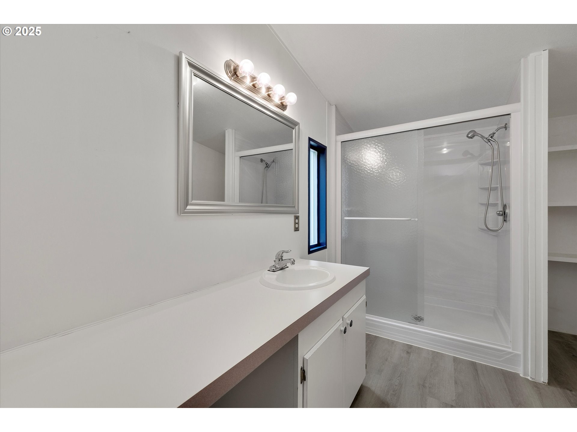 21910 Southeast Stark Street, Unit 11 Gresham, OR 97030 - Photo 17 of 30