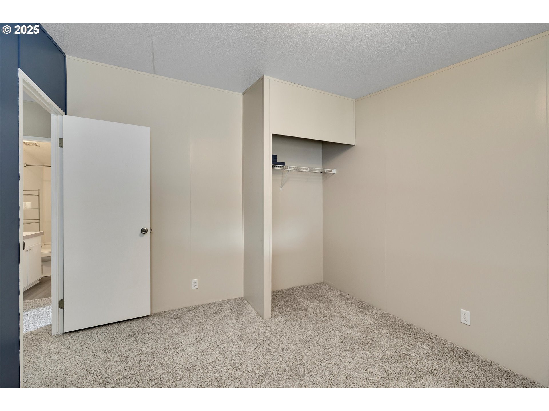 21910 Southeast Stark Street, Unit 11 Gresham, OR 97030 - Photo 22 of 30