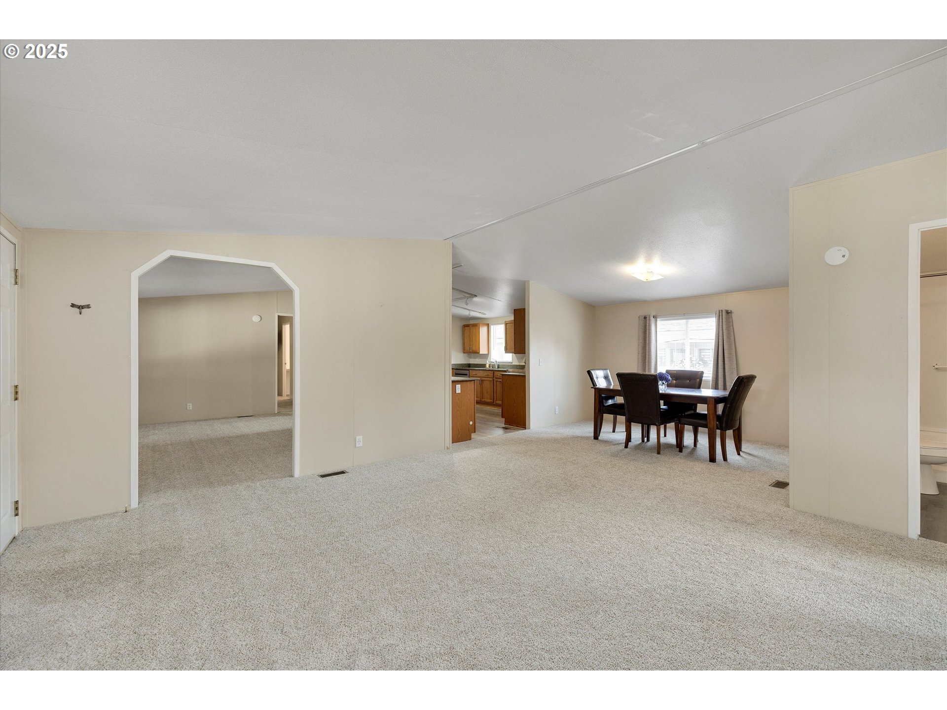 21910 Southeast Stark Street, Unit 11 Gresham, OR 97030 - Photo 4 of 30