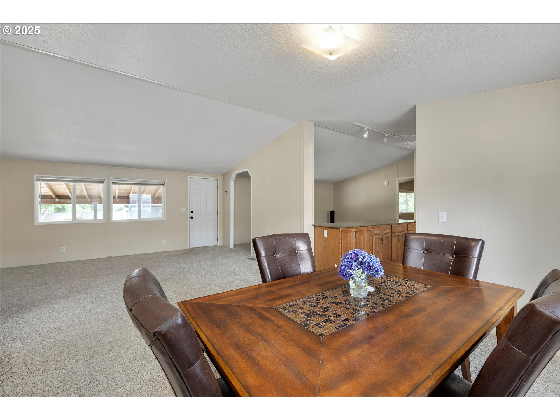 21910 Southeast Stark Street, Unit 11 Gresham, OR 97030 - Photo 8 of 30