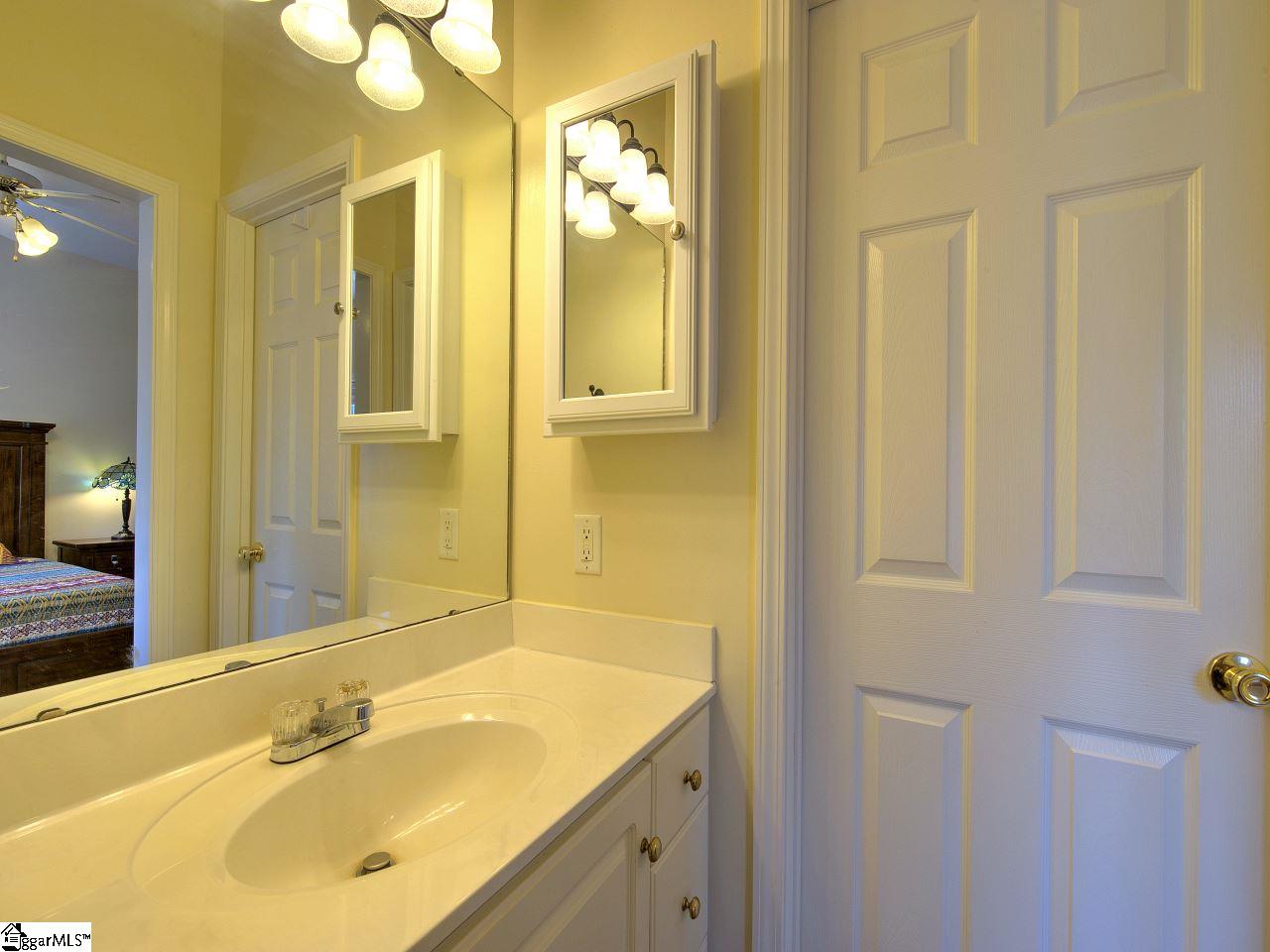 145 Elliott Circle Anderson, SC 29621 - Photo 13 of 18 Gallery Image 13