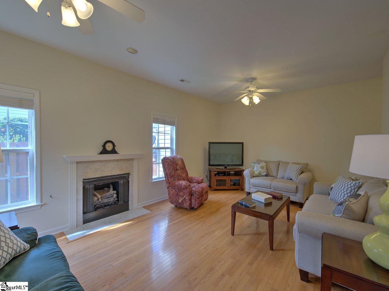 145 Elliott Circle Anderson, SC 29621 - Photo 8 of 18 Gallery Image 8