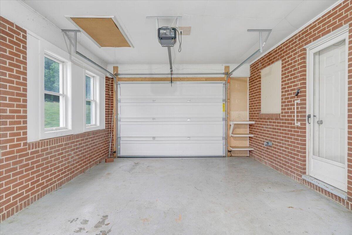 3116 Wheatland Road Fincastle, VA 24090 - Photo 29 of 56 30-MIB01791