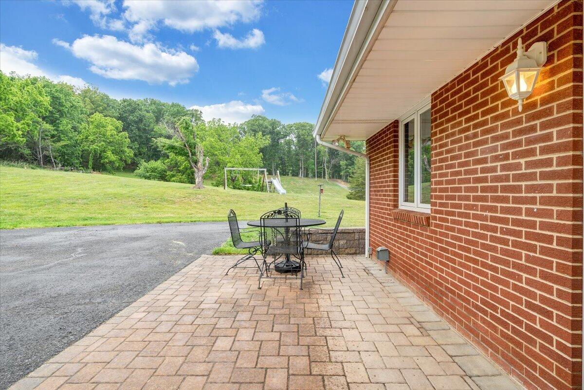 3116 Wheatland Road Fincastle, VA 24090 - Photo 36 of 56 37-MIB01812