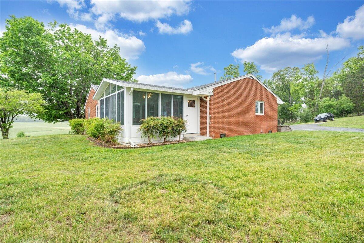 3116 Wheatland Road Fincastle, VA 24090 - Photo 40 of 56 44-MIB01839