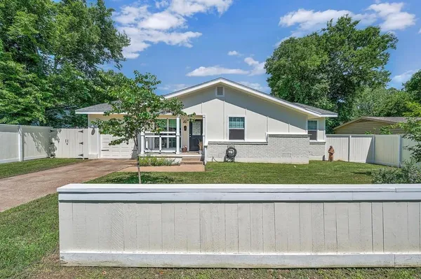 $250,000 | 1825 Rambler Drive, Waco, TX 76710