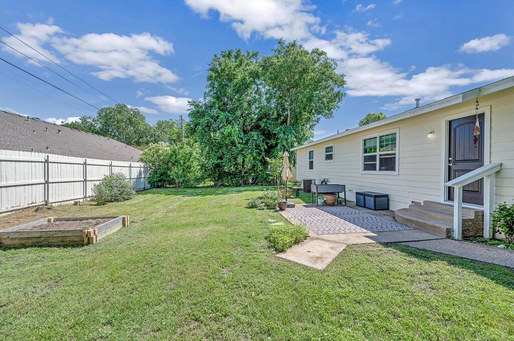 1825 Rambler Drive Waco, TX 76710 - Photo 30 of 32