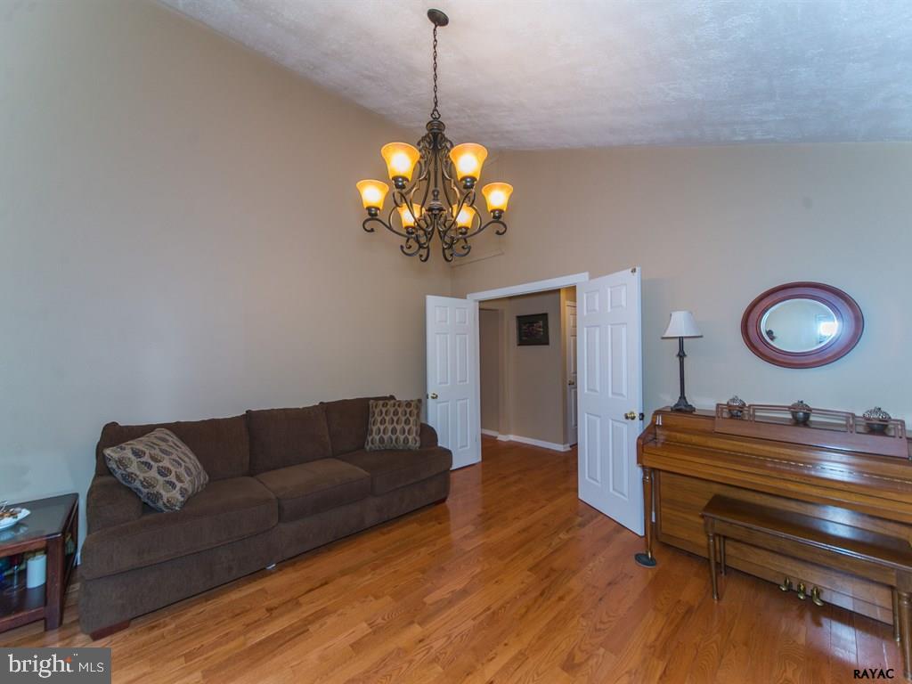 14757 Trout School Road Felton, PA 17322 - Photo 5 of 28 Gallery Image 5