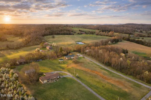 $499,900 | 85 Jaybird Lane, Greeneville, TN 37743