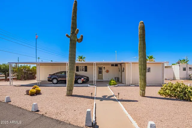 $69,999 | 1030 North Delaware Drive, Unit 31, Apache Junction, AZ 85120