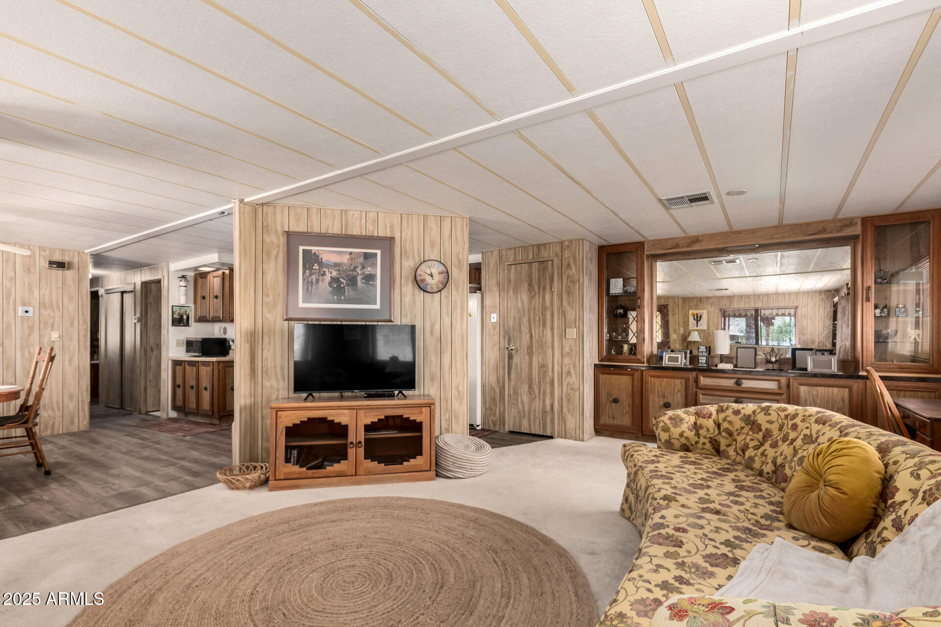 1030 North Delaware Drive, Unit 31 Apache Junction, AZ 85120 - Photo 9 of 27 8 - Delaware