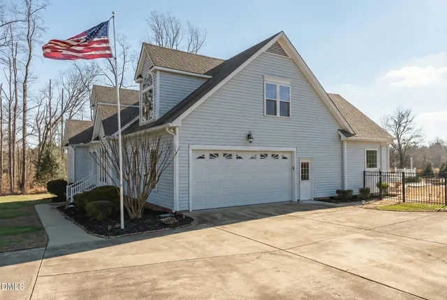 a view of a house with entrance