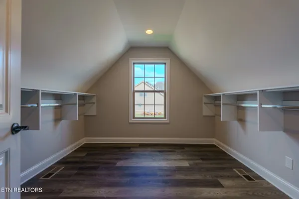 $778,900 | 2931 Snow Pond Road, Knoxville, TN 37931