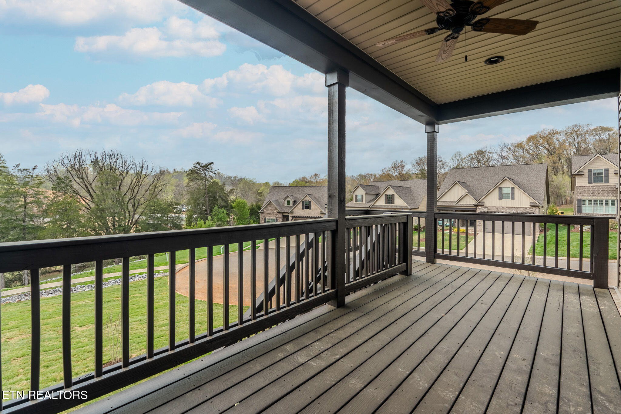 2931 Snow Pond Road Knoxville, TN 37931 - Photo 49 of 56 Deck 1