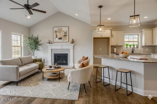 $778,900 | 2931 Snow Pond Road, Knoxville, TN 37931