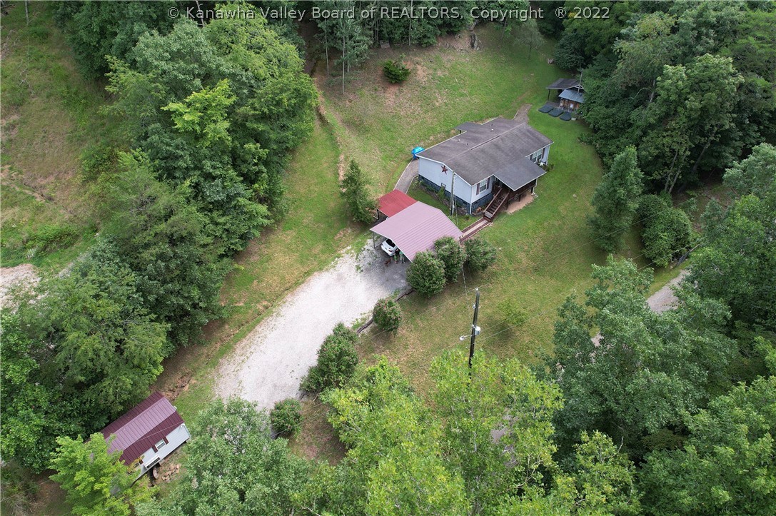 621 Hope Acres Road Elkview, WV 25071 - Photo 4 of 28 Gallery Image 4