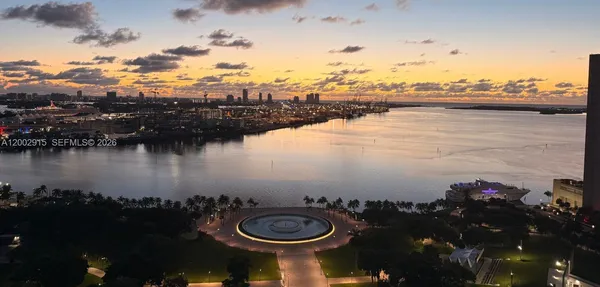 $6,700 | 50 Biscayne Boulevard, Unit 2610, Miami, FL 33132