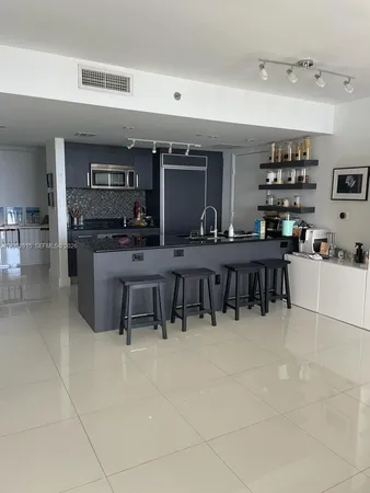 $6,700 | 50 Biscayne Boulevard, Unit 2610, Miami, FL 33132