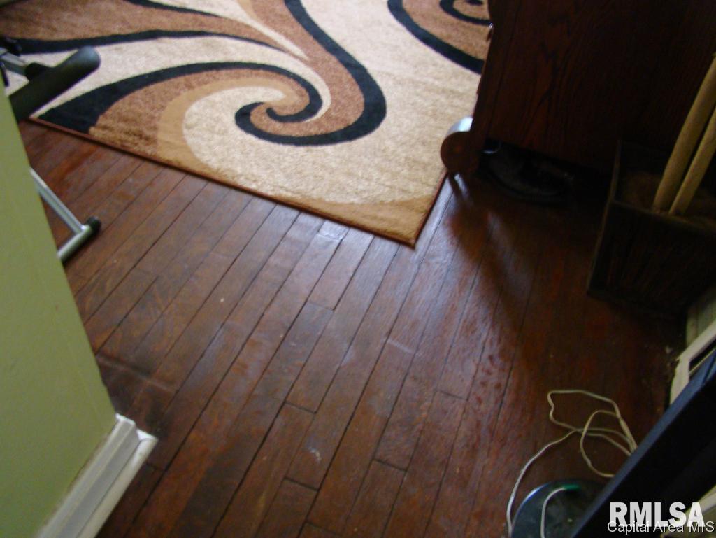 2620 South 7th Street Springfield, IL 62703 - Photo 5 of 19