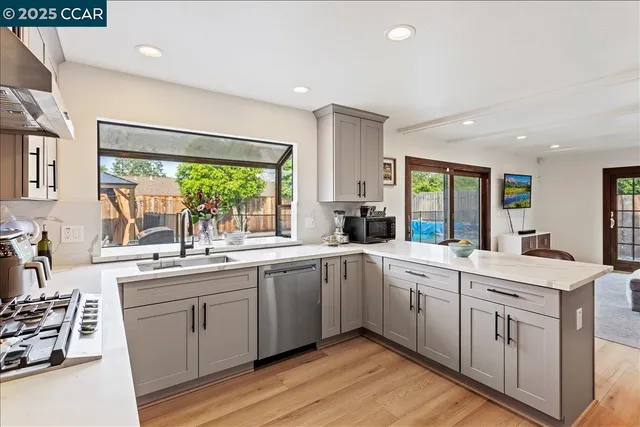 $1,035,000 | 5179 Paul Scarlet Drive, Concord, CA 94521