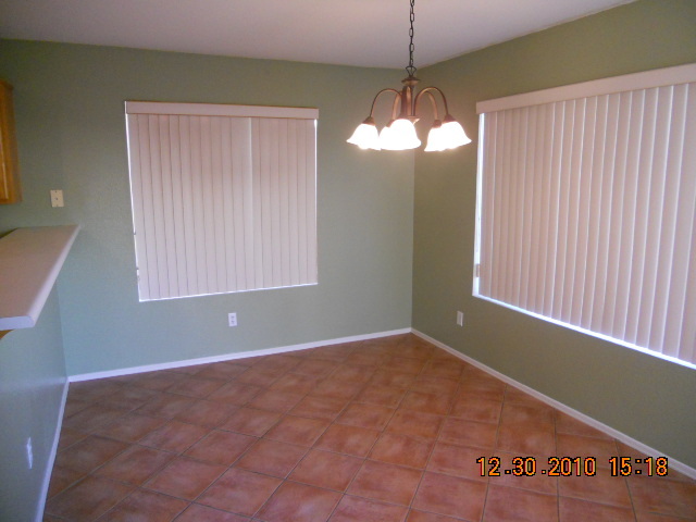 438 West Colt Road Tempe, AZ 85284 - Photo 4 of 12 BREADFIRST