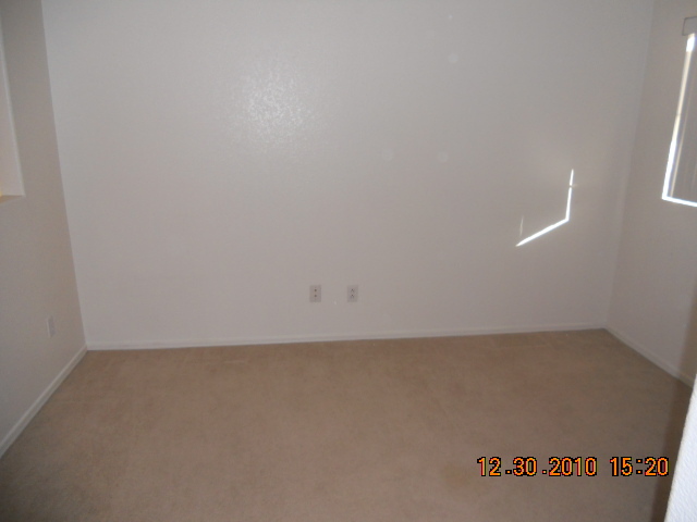 438 West Colt Road Tempe, AZ 85284 - Photo 8 of 12 BED 3
