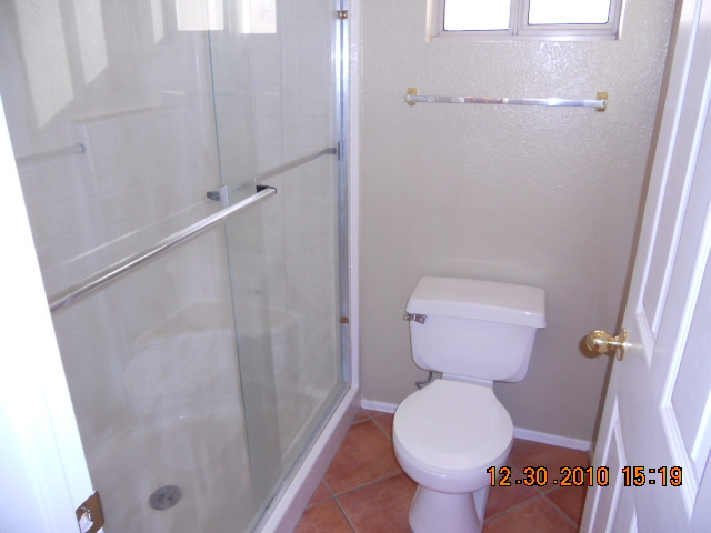 438 West Colt Road Tempe, AZ 85284 - Photo 10 of 12 BATH 2