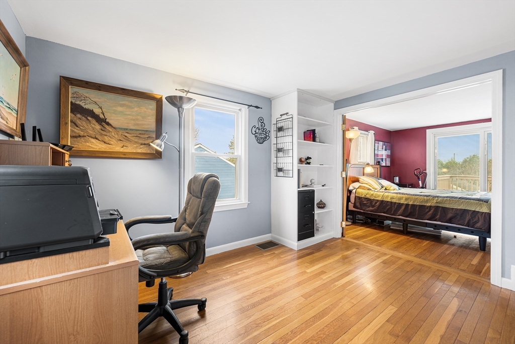 674 Trull Road Tewksbury, MA 01876 - Photo 17 of 42