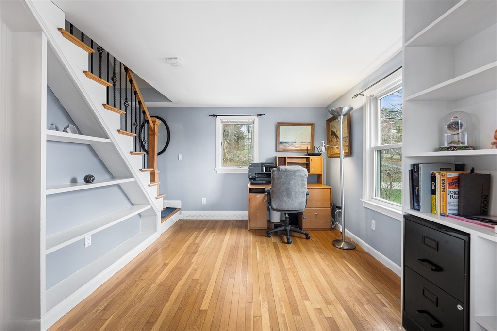 674 Trull Road Tewksbury, MA 01876 - Photo 19 of 42