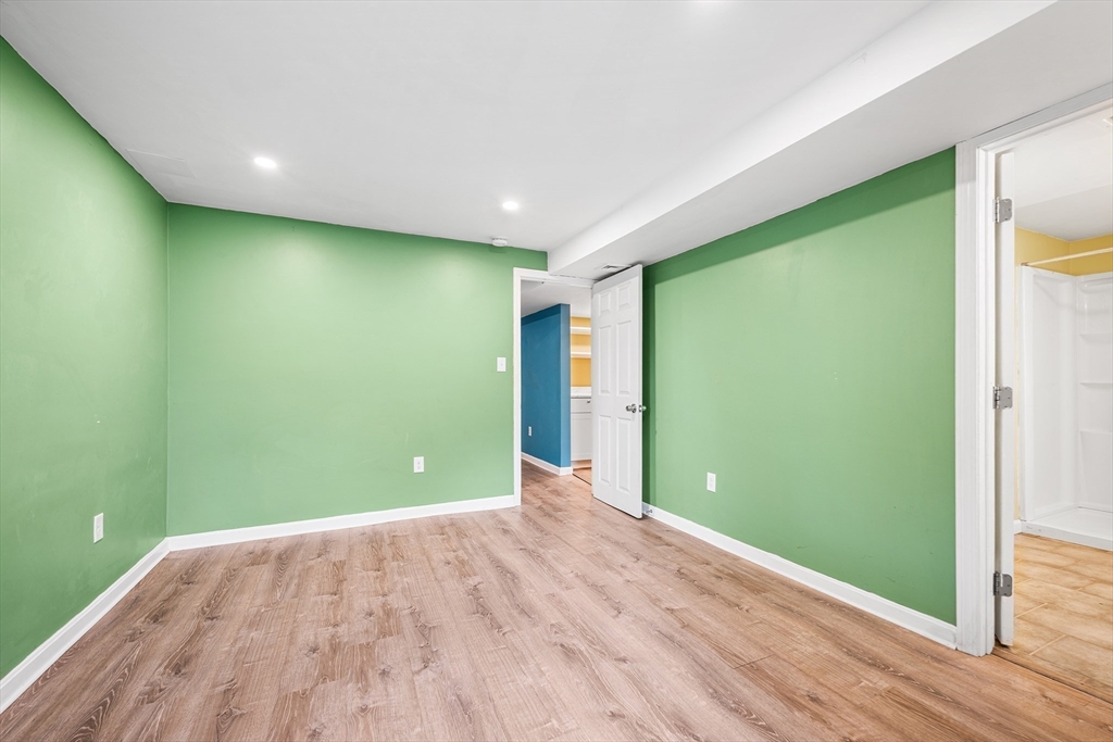 674 Trull Road Tewksbury, MA 01876 - Photo 32 of 42