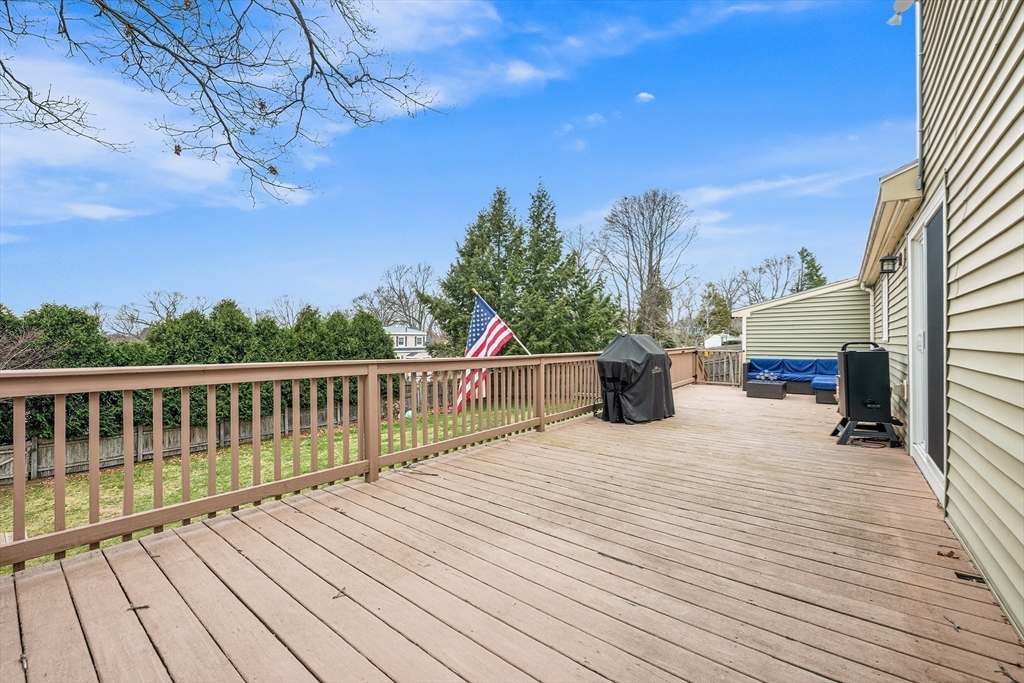 674 Trull Road Tewksbury, MA 01876 - Photo 35 of 42