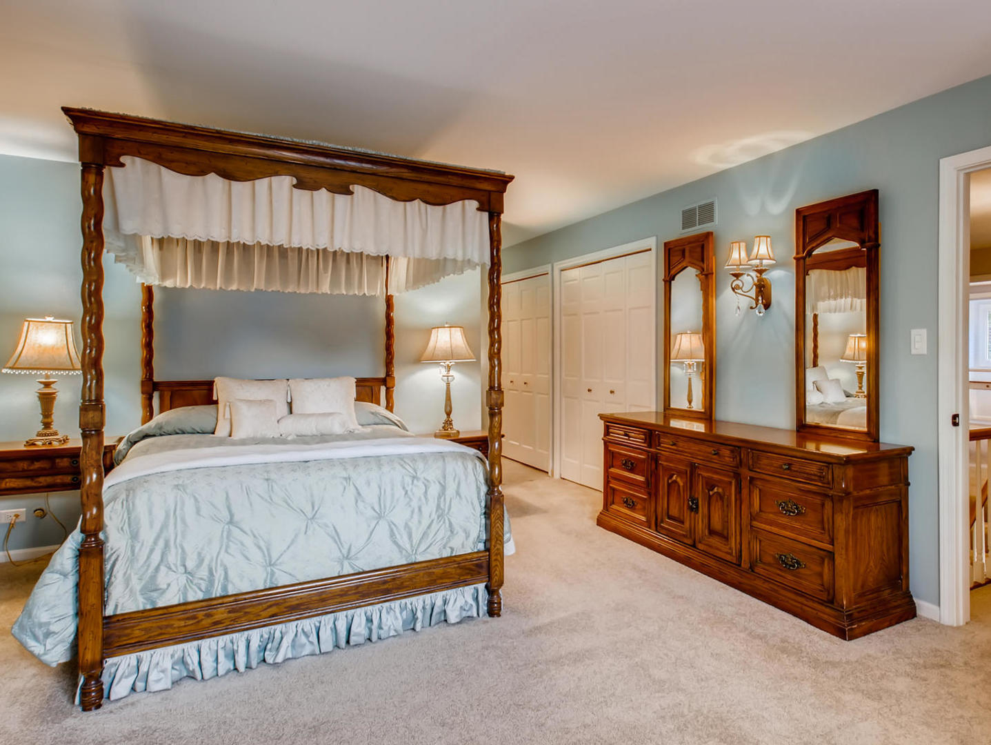 1605 Royal Oak Road Darien, IL 60561 - Photo 17 of 34