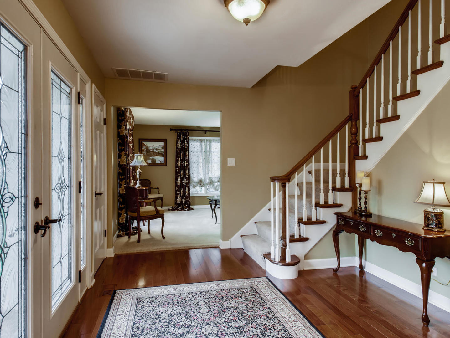 1605 Royal Oak Road Darien, IL 60561 - Photo 3 of 34