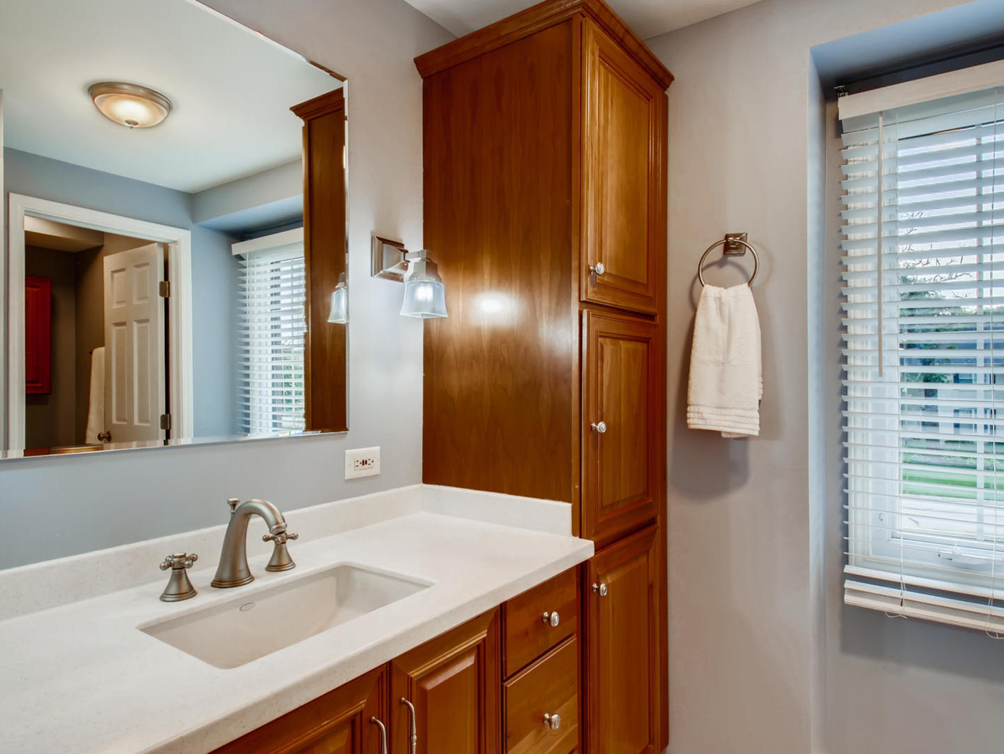 1605 Royal Oak Road Darien, IL 60561 - Photo 28 of 34