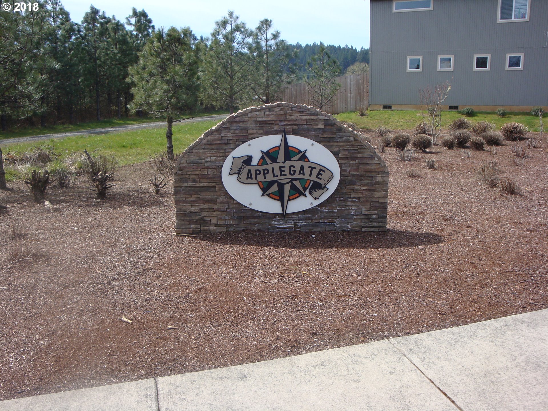 87696 Rendezvous Loop Veneta, OR 97487 - Photo 2 of 15 Gallery Image 2