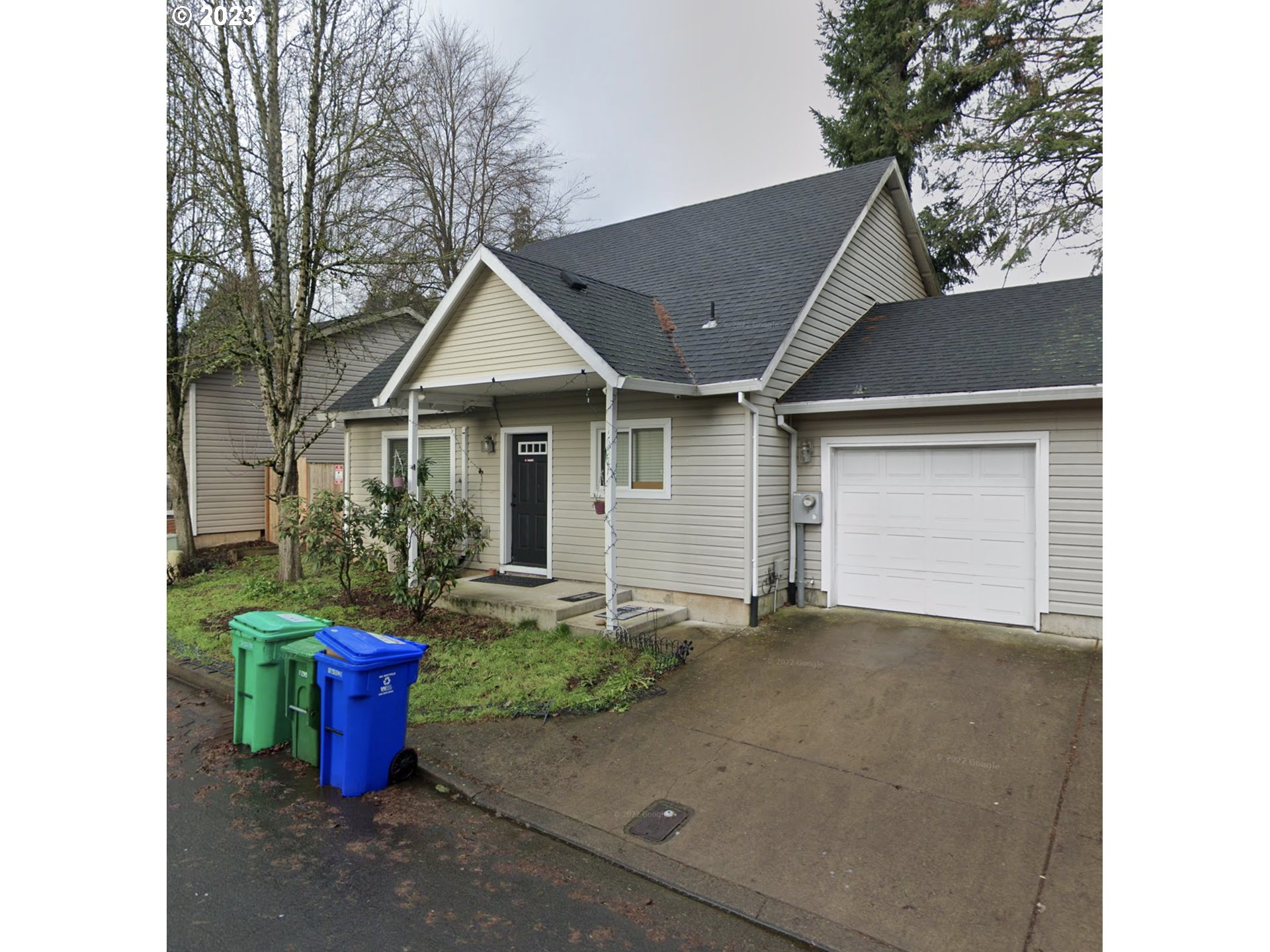 16571 Northeast Hoyt Ter