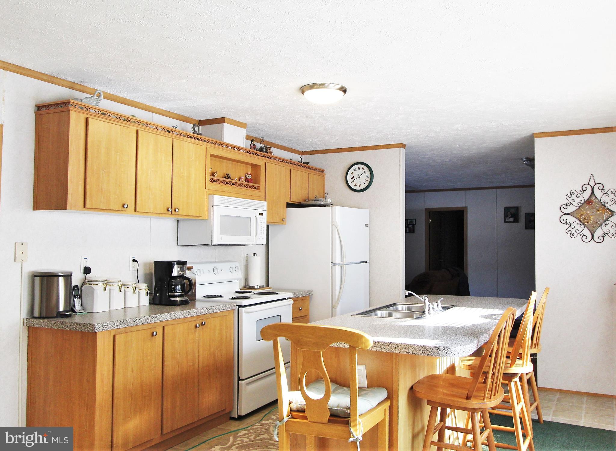 2735 Guard Hill Road Front Royal, VA 22630 - Photo 18 of 22 Kitchen with island and lots of cabinets