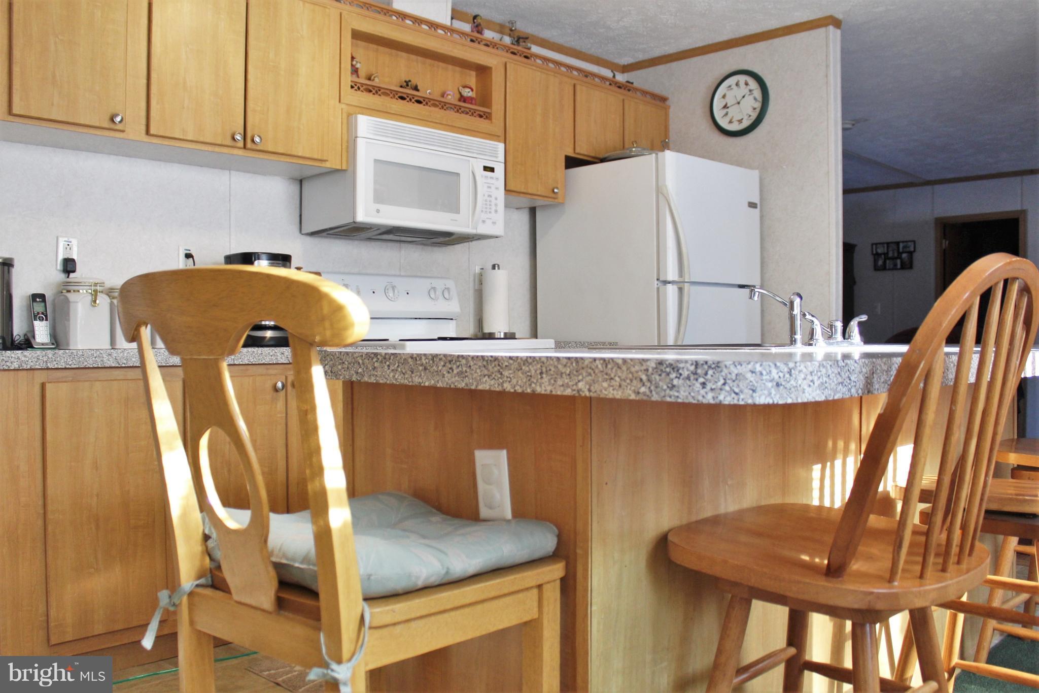 2735 Guard Hill Road Front Royal, VA 22630 - Photo 20 of 22 Kitchen with island and lots of cabinets
