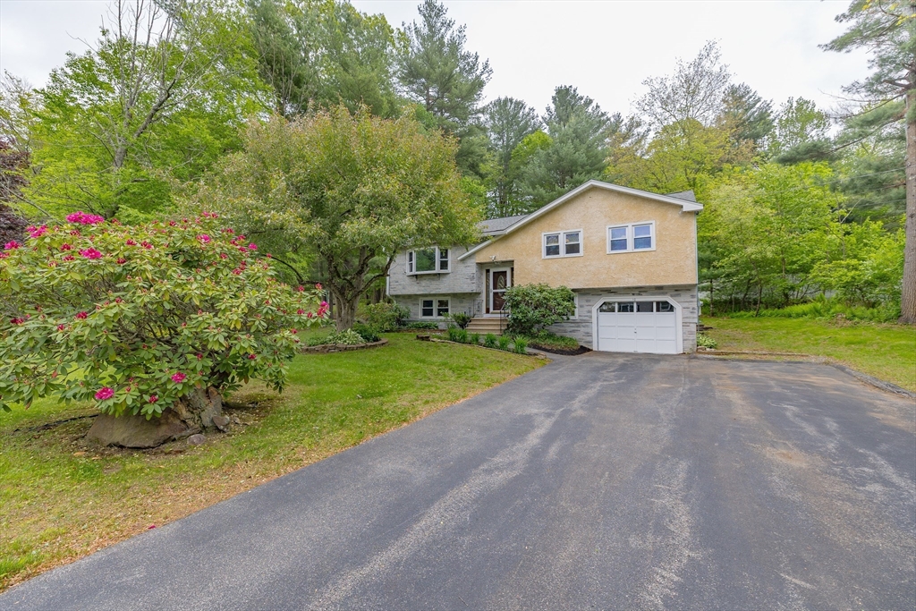 10 Dolan Road Billerica, MA 01821 - Photo 3 of 26 Gallery Image 3