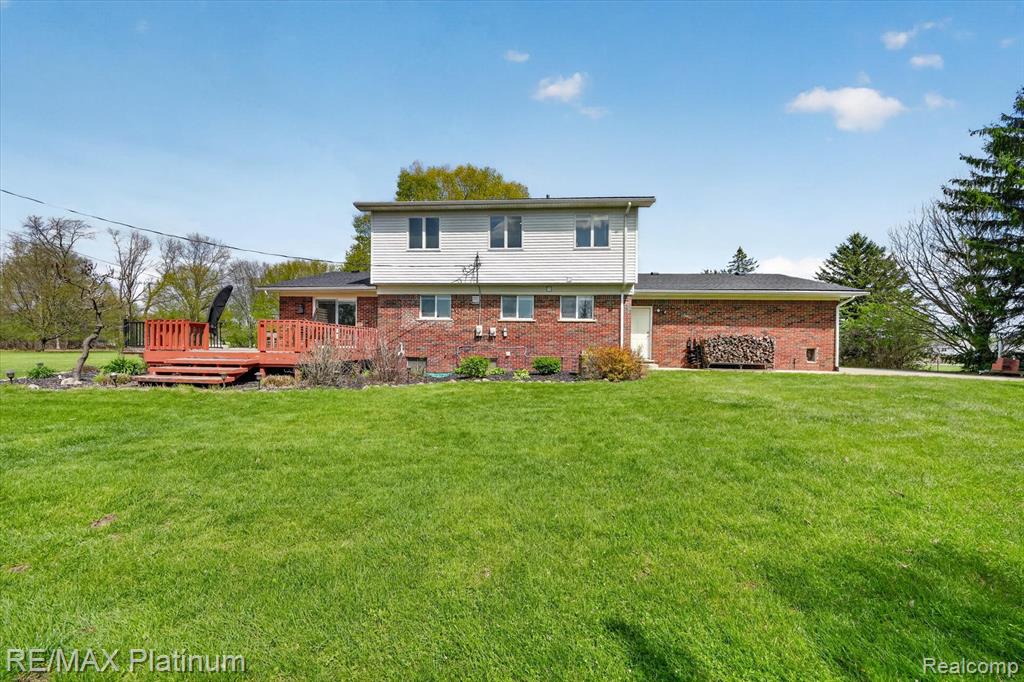 7687 Parshallville Road Fenton, MI 48430 - Photo 48 of 50