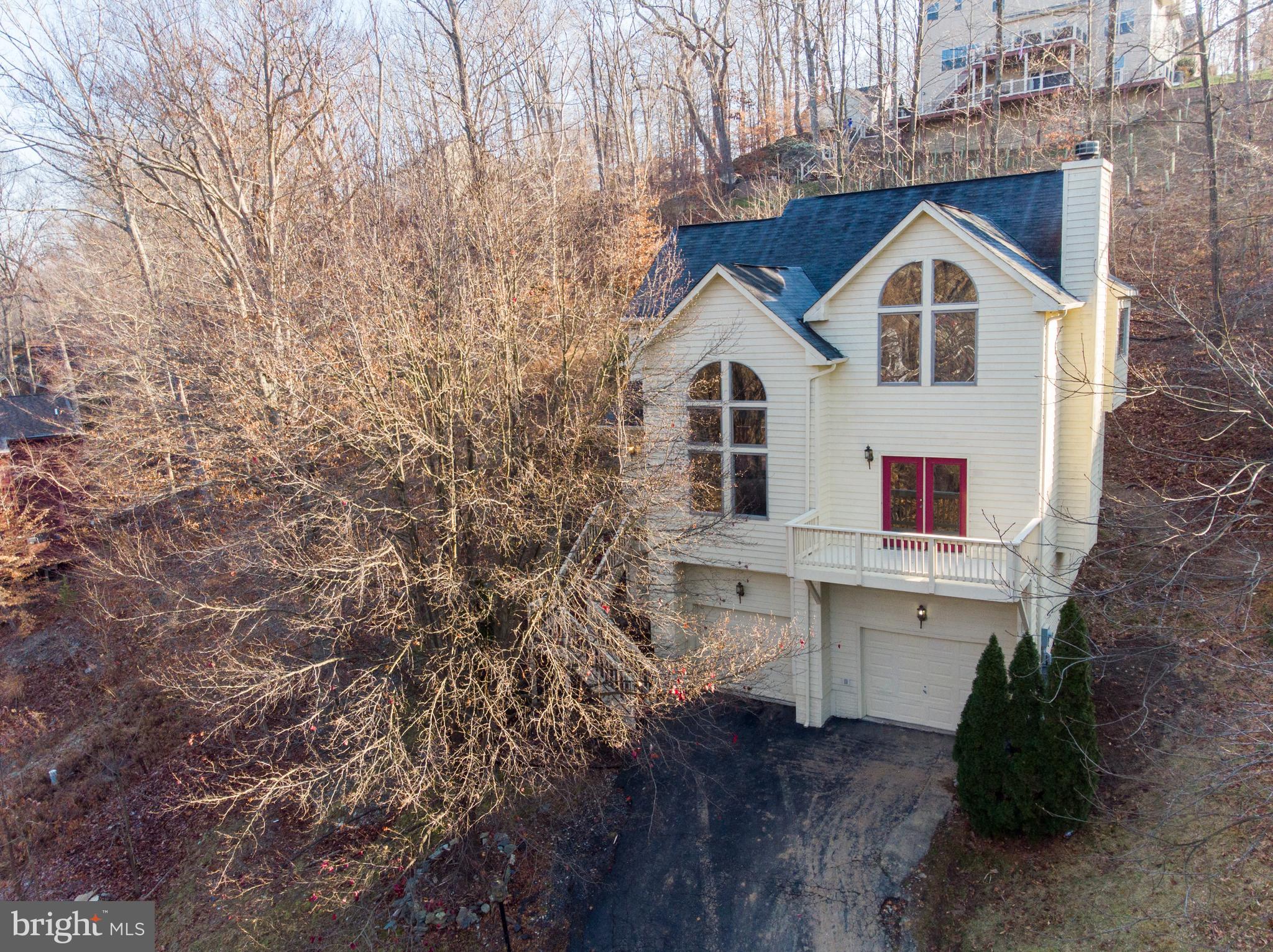 6717 West Lakeridge Road New Market, MD 21774 - Photo 2 of 69 Gallery Image 2