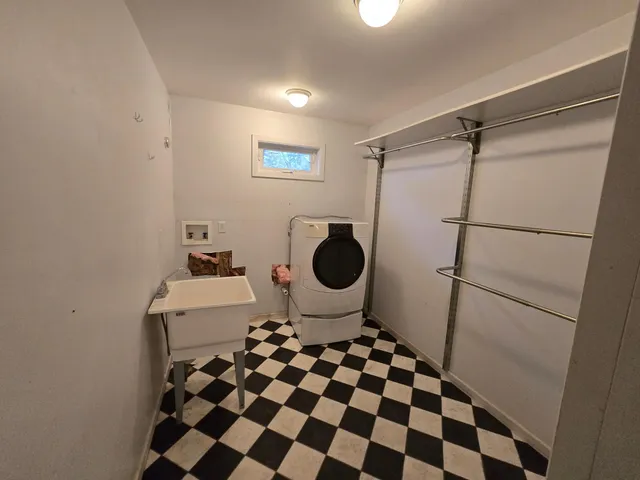 $159,900 | 38698 Highway 109, Winnebago, MN 56098