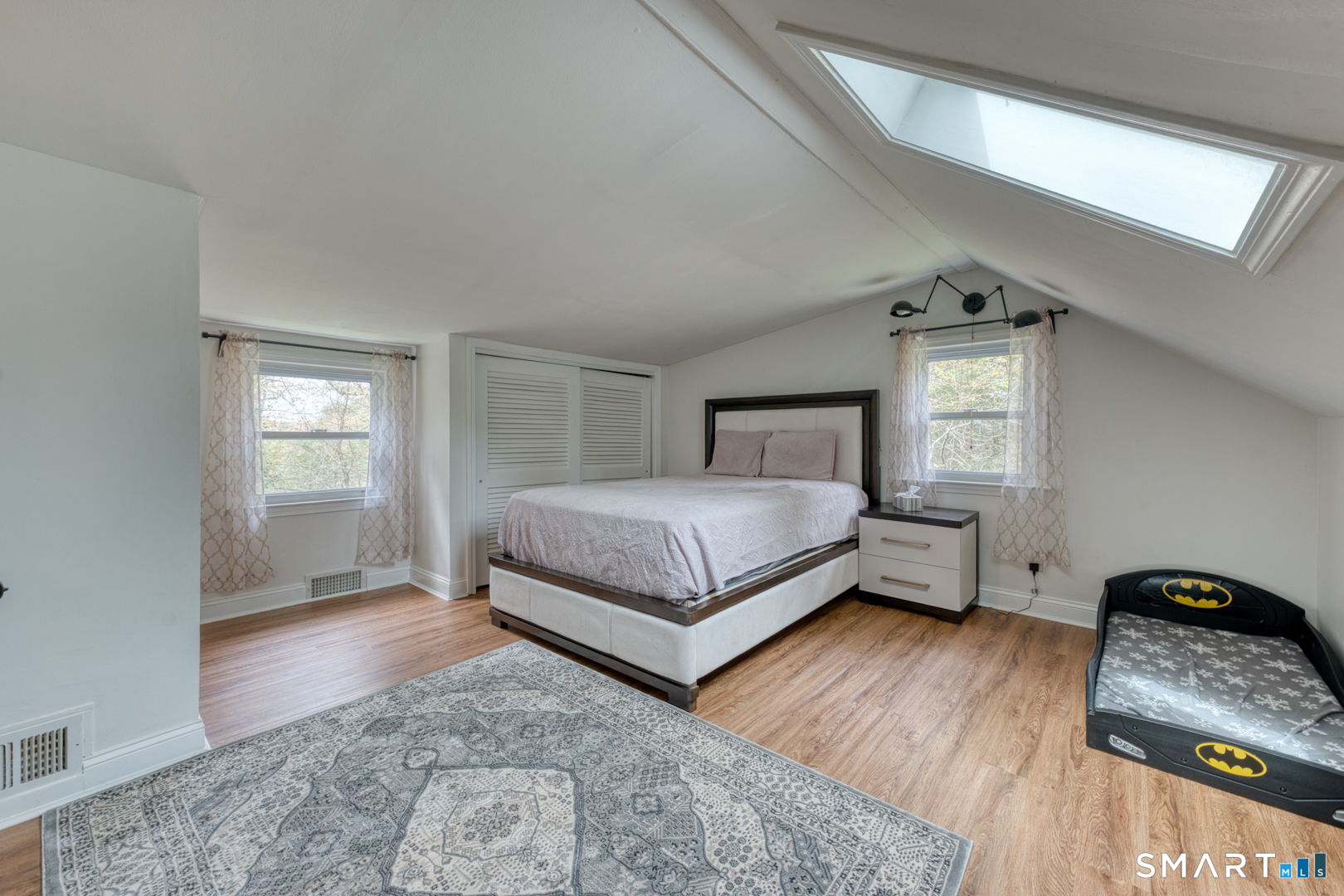 21 Old Meadow Plain Road Simsbury, CT 06070 - Photo 20 of 35