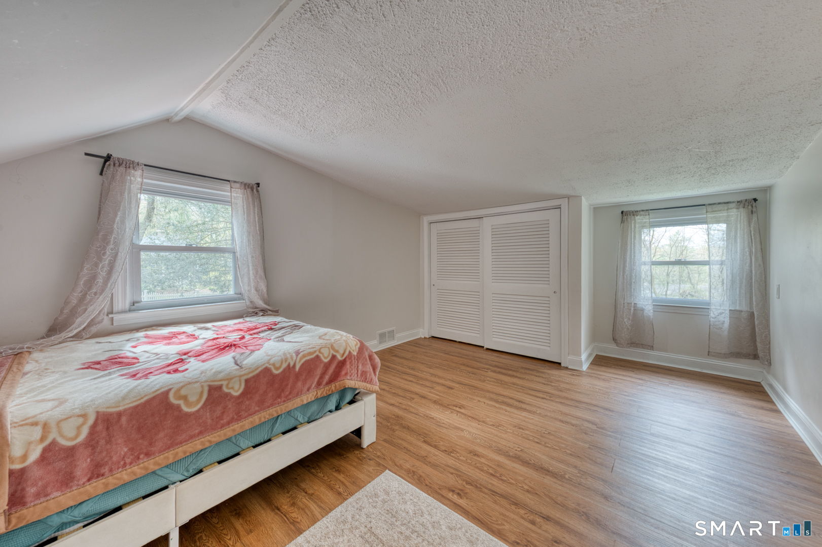 21 Old Meadow Plain Road Simsbury, CT 06070 - Photo 24 of 35